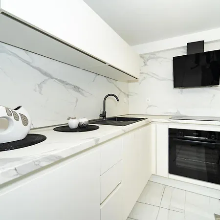 1 Bedroom Gorgeous In * Zadar